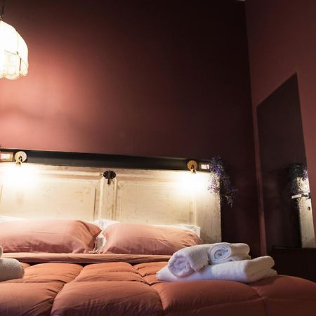 Bed and Breakfast I Leoni Di Rosaroll Napoli Esterno foto
