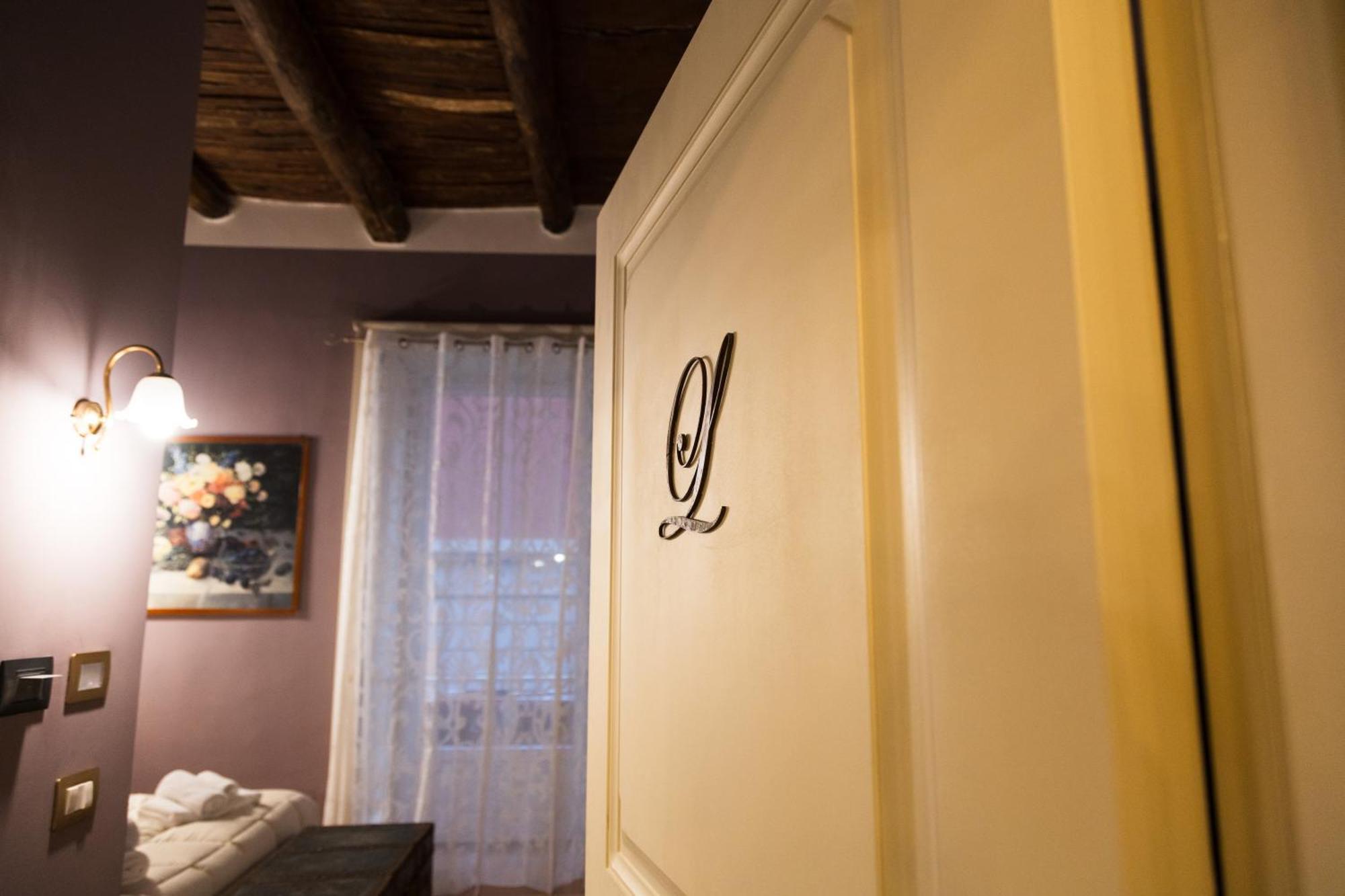 Bed and Breakfast I Leoni Di Rosaroll Napoli Esterno foto