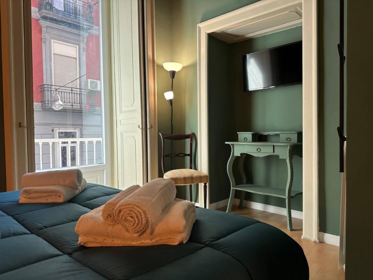 Bed and Breakfast I Leoni Di Rosaroll Napoli Esterno foto