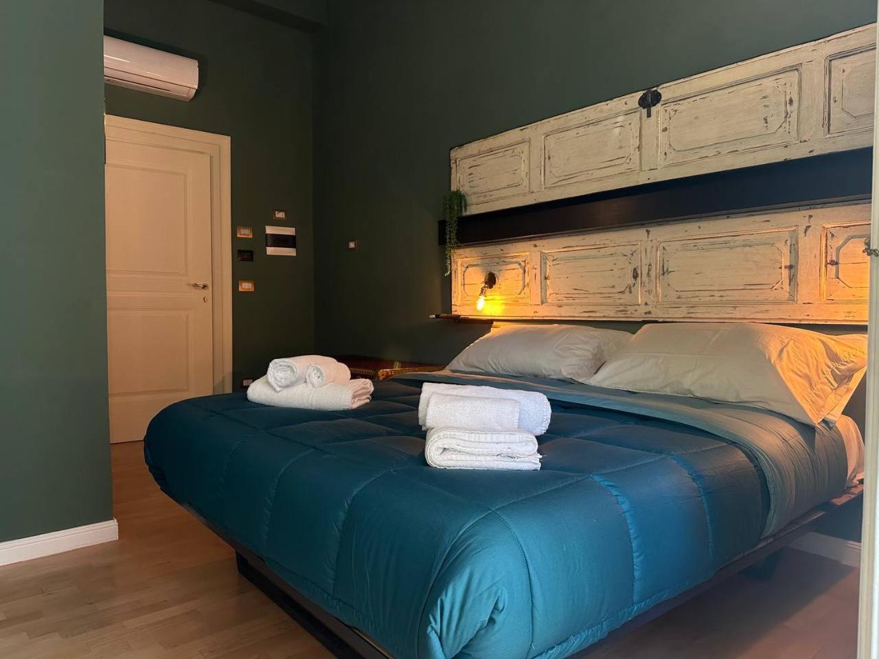 Bed and Breakfast I Leoni Di Rosaroll Napoli Esterno foto